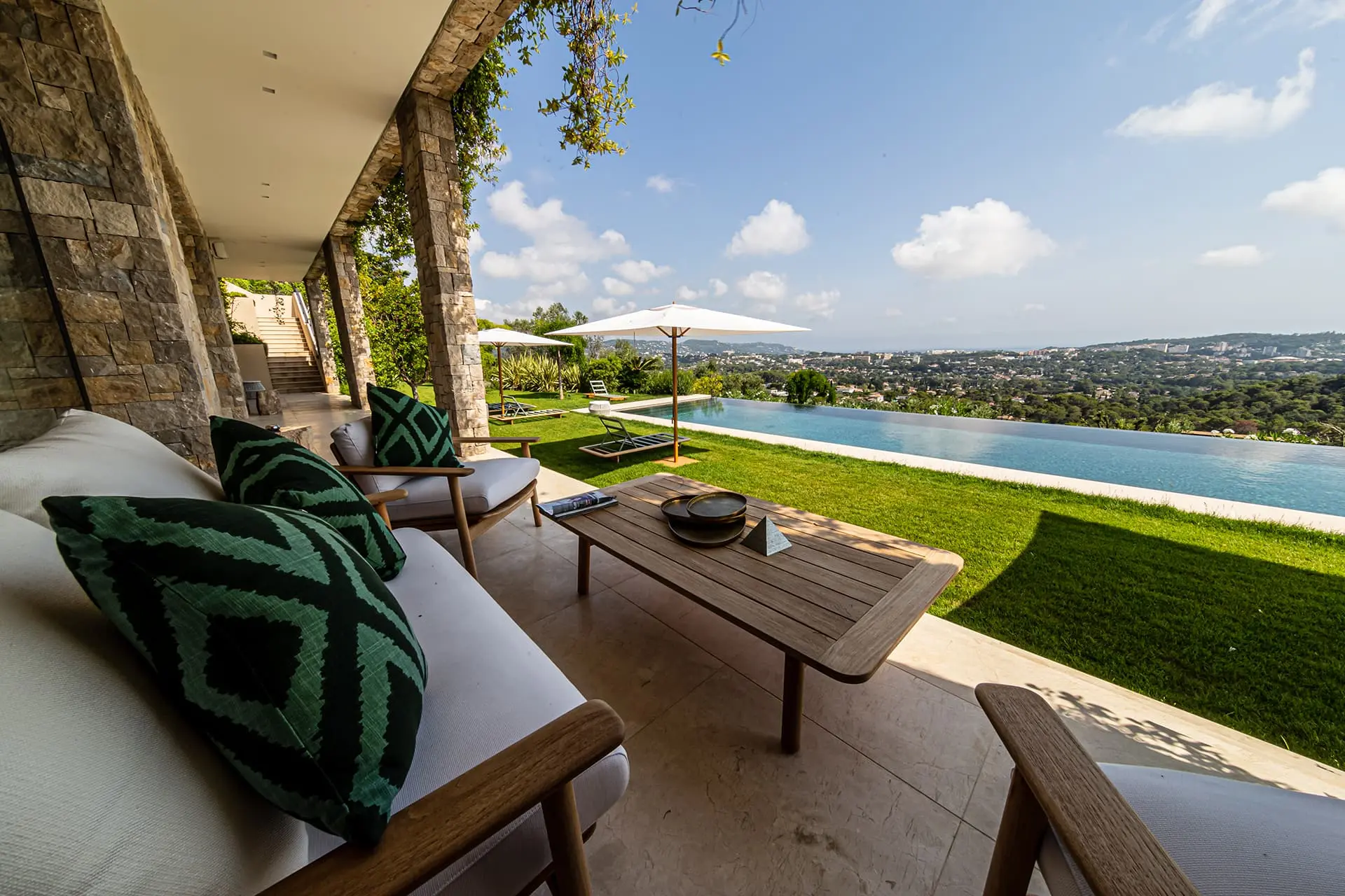 Villa Pibonson perspective